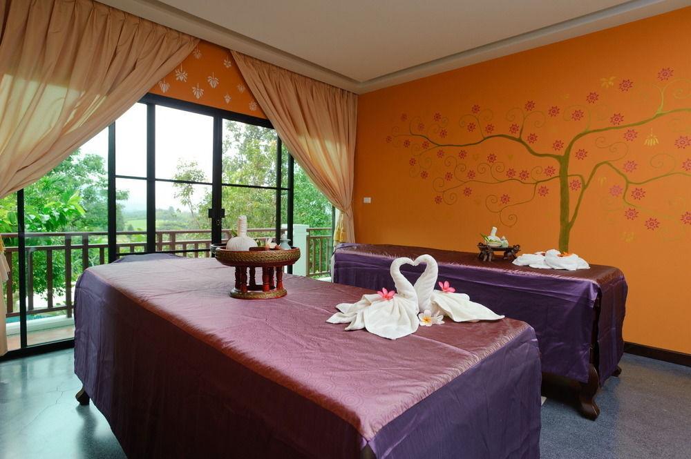 Chiangmai Highlands Golf And Spa Resort Mae On Экстерьер фото